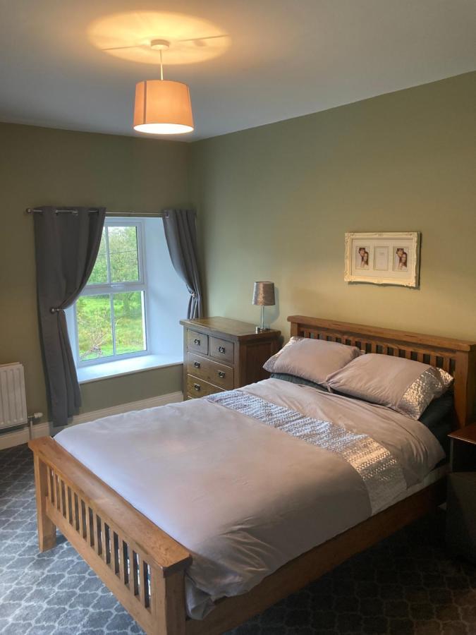 Entire Farmhouse In Tipperary Нина Экстерьер фото